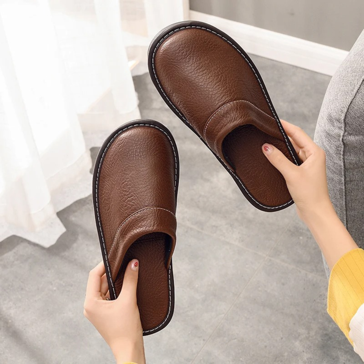 The Shaftesbury Men’s Soft Leather Indoor House Shoes
