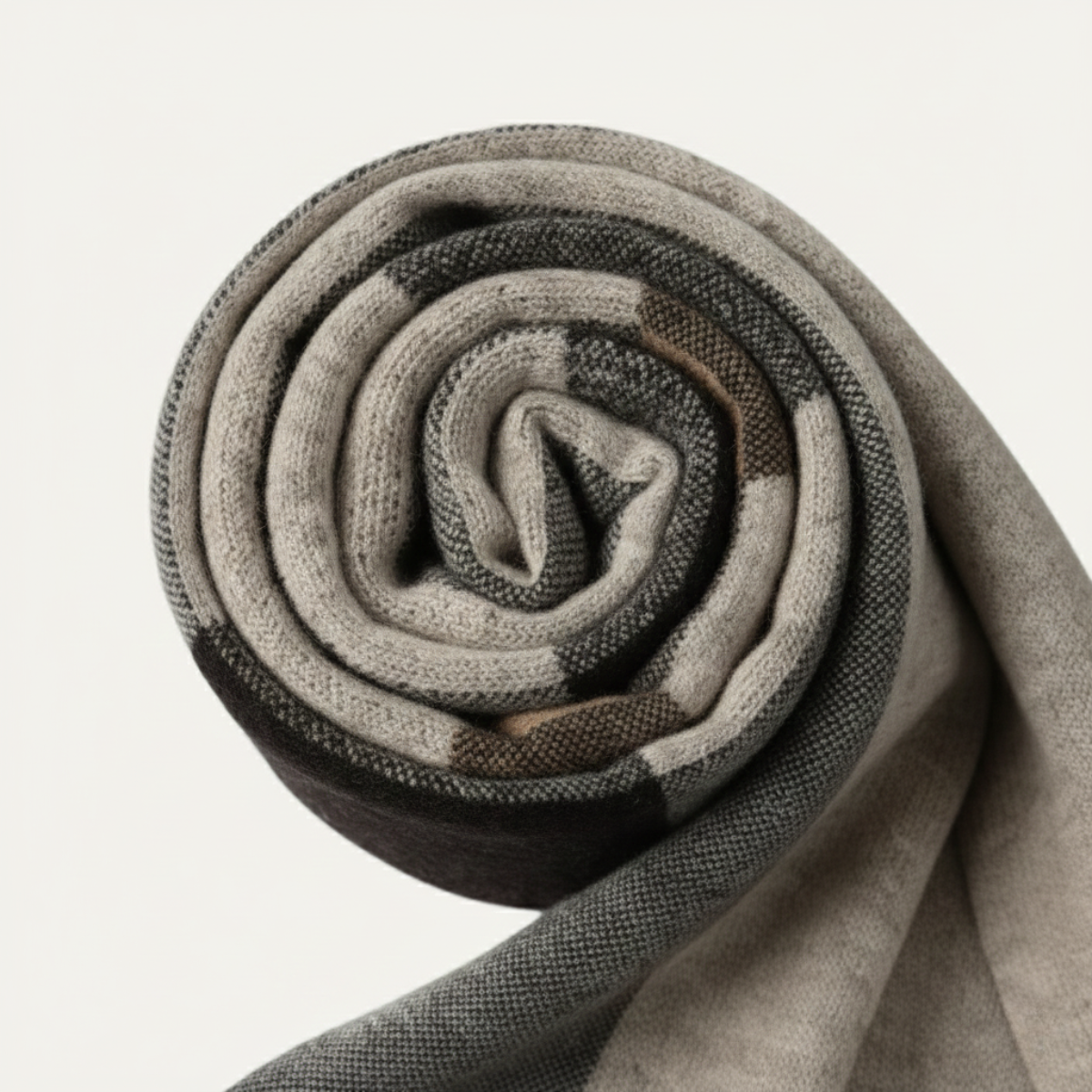 The Highgate Men's Classic Knit Plaid Scarf