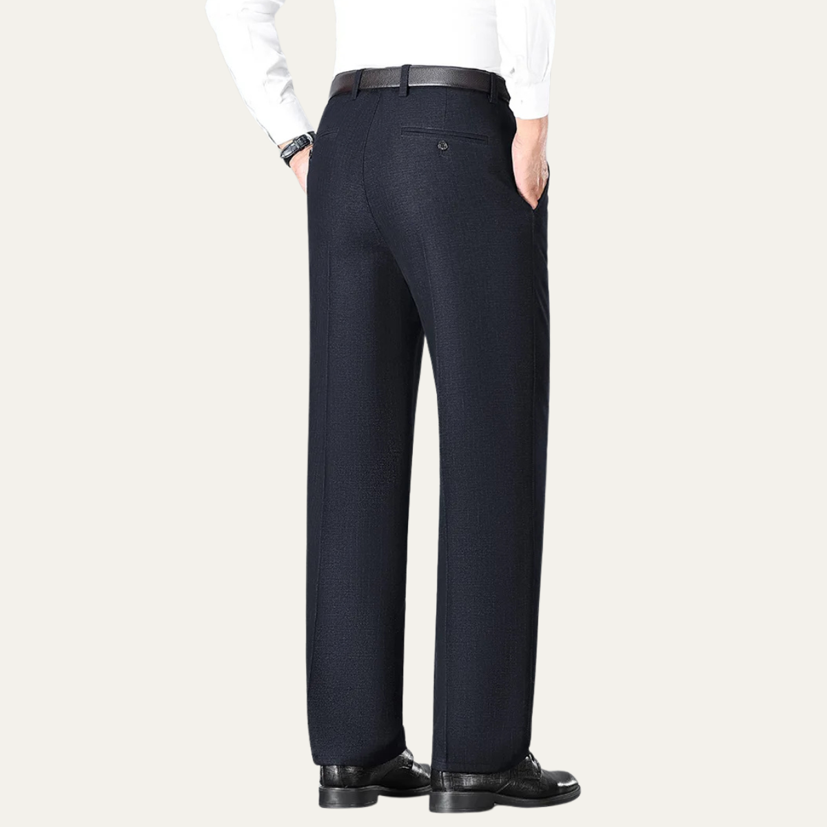 The Oakshire Men’s Double Pleated Straight Leg Dress Pants