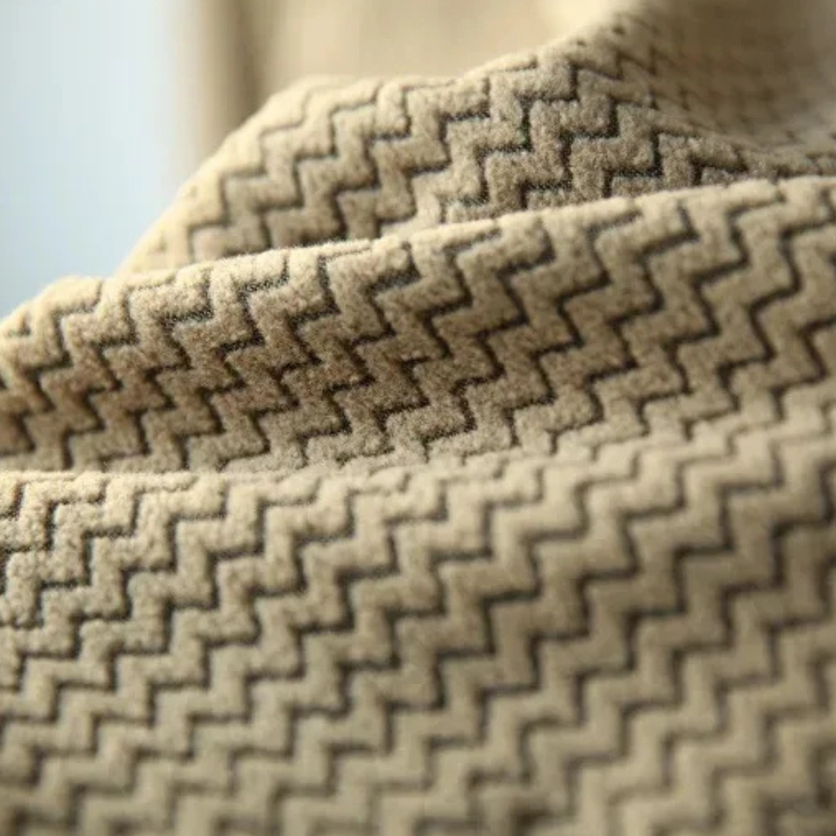 The Warwick Men’s Cashmere Wavy Texture Sweater with Chest Pocket