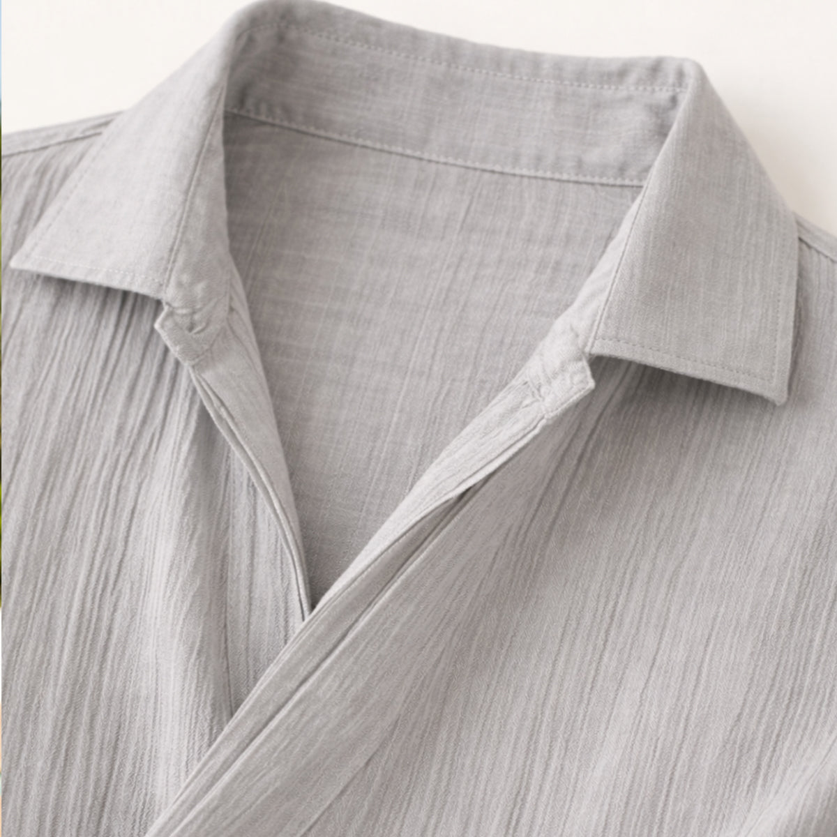 The Devonshire Men’s Slim Fit Business Dress Shirt – Grey