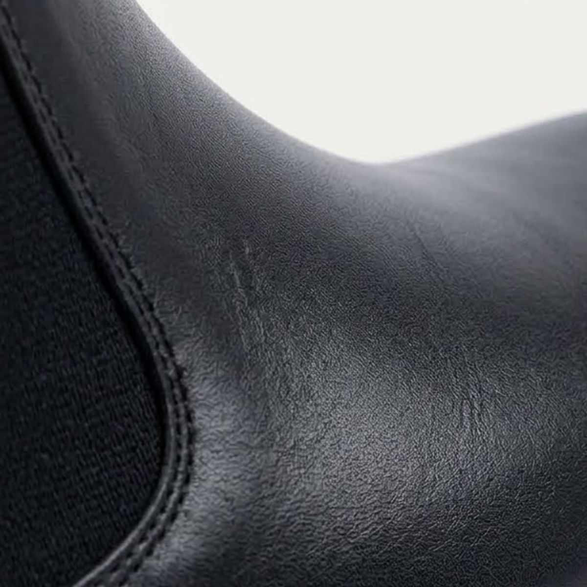The Cortona Men’s Zip Ankle Chelsea Boots