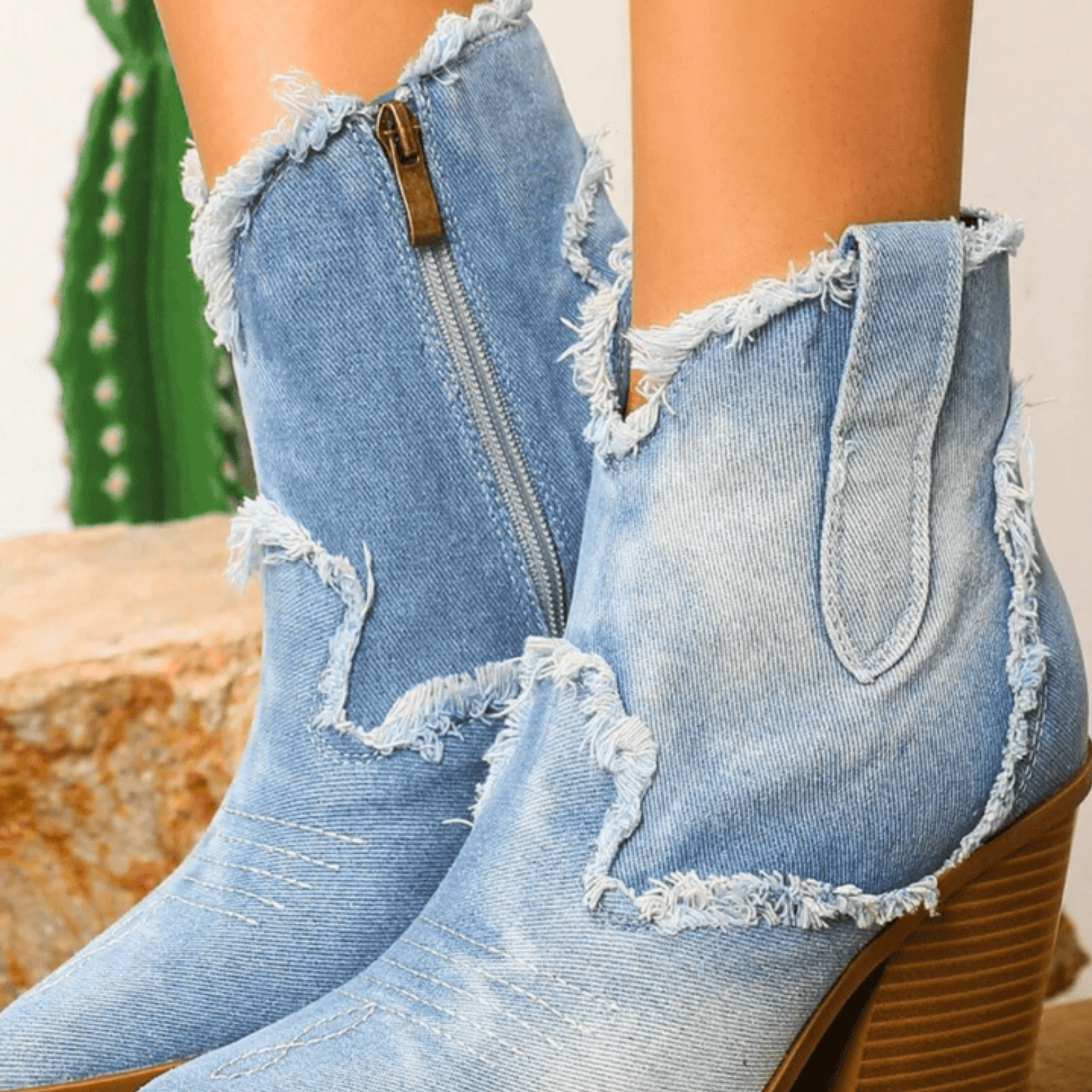 Women’s Block Heel Ankle Boots – Side Zip Heeled Boots