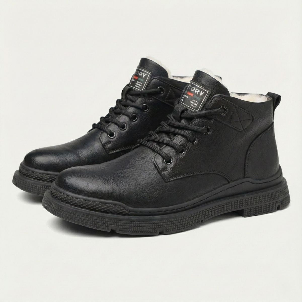 The Silverfield Men’s Classic Lace Up Leather Ankle Snow Boots