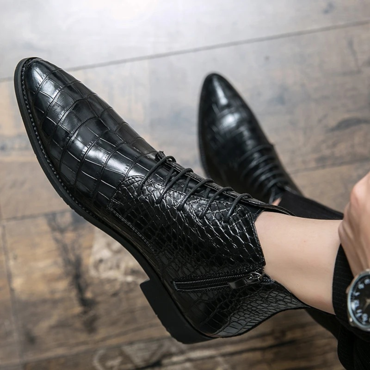 The Stromboli Men’s Crocodile Pattern Leather Ankle Boots - Black