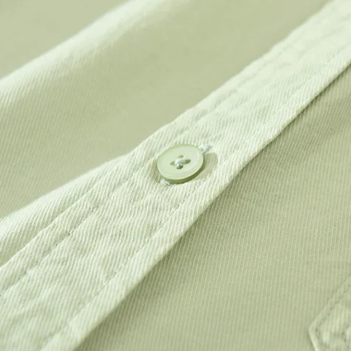 The Ashwater Men’s 100% Cotton Casual Shirt with Pocket