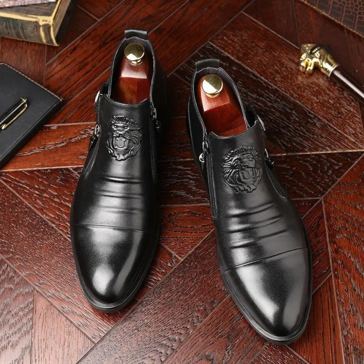 The Barbaresco Men’s Pointed Toe Leather Ankle Boots