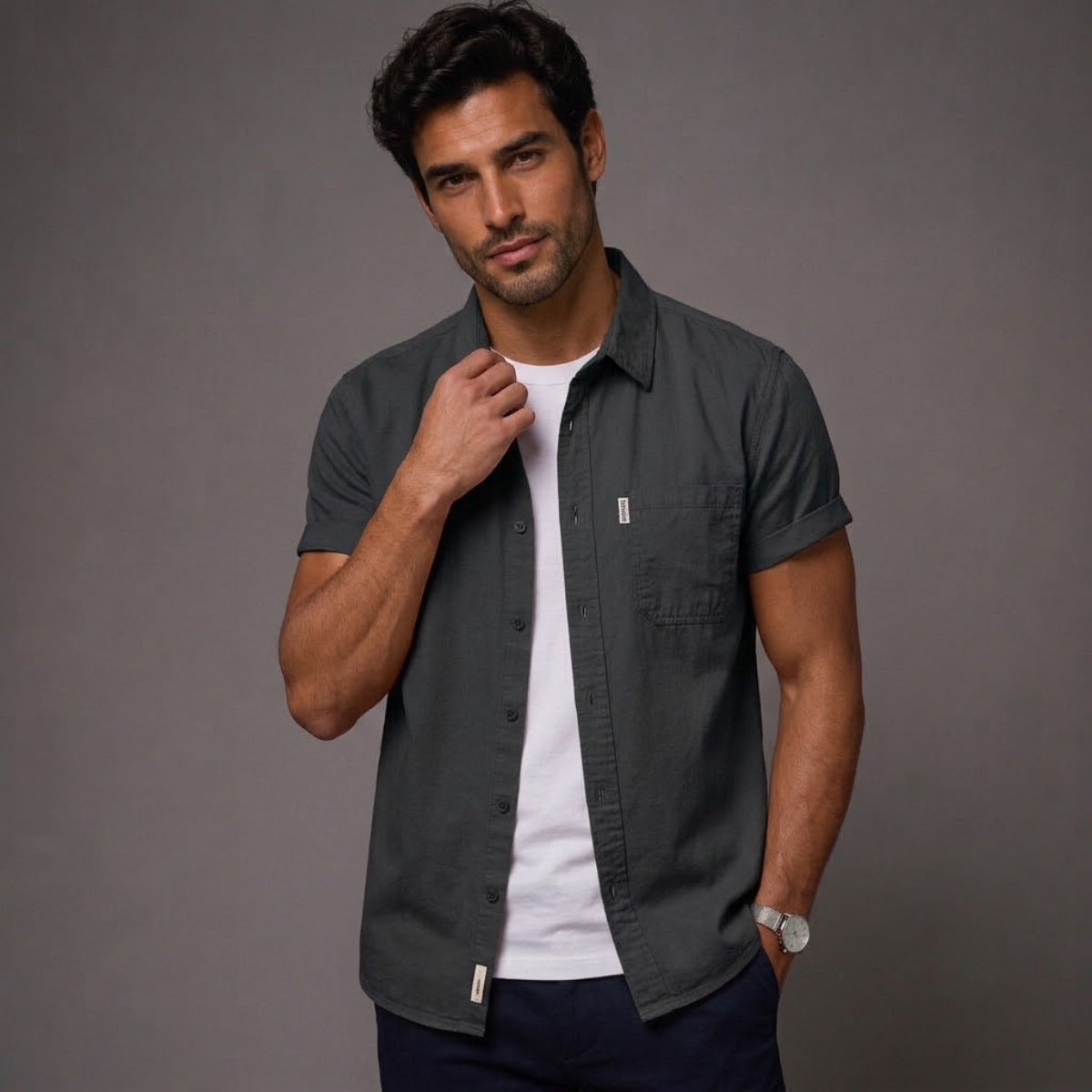 The Ashwater Men’s 100% Cotton Casual Shirt with Pocket