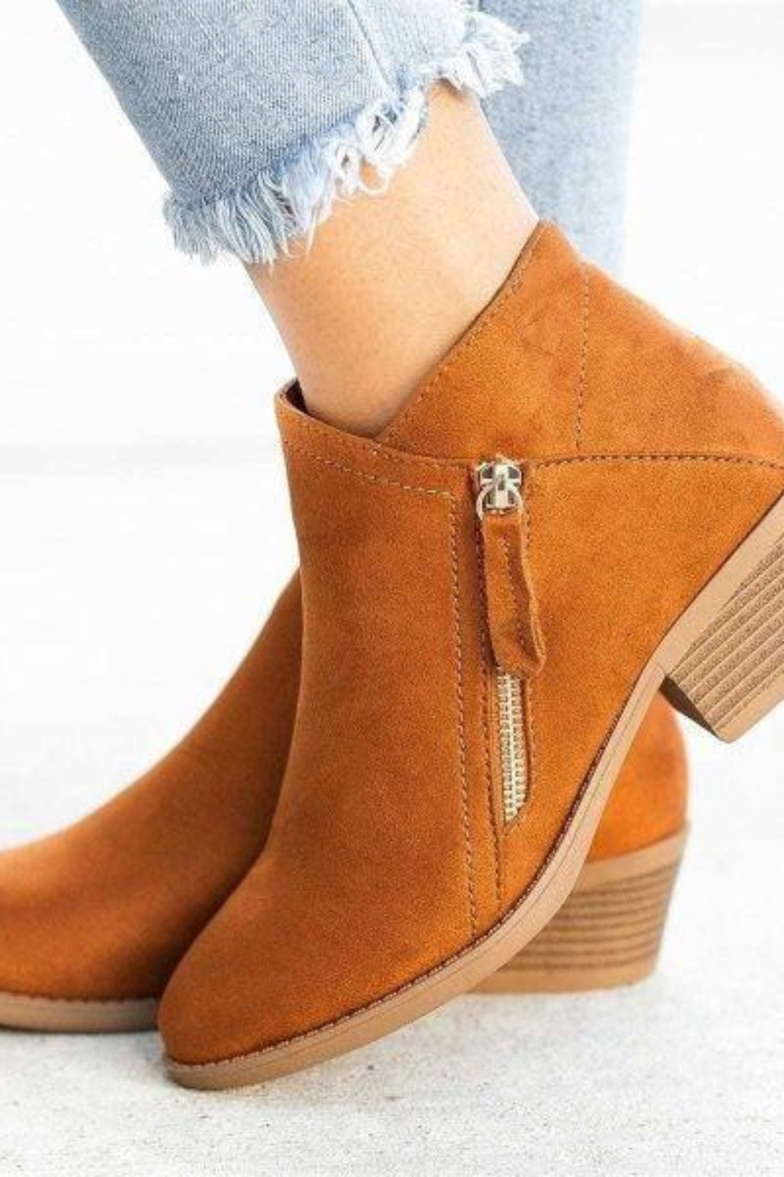 Women’s Western Ankle Boots – Side Zip Block Heel Booties