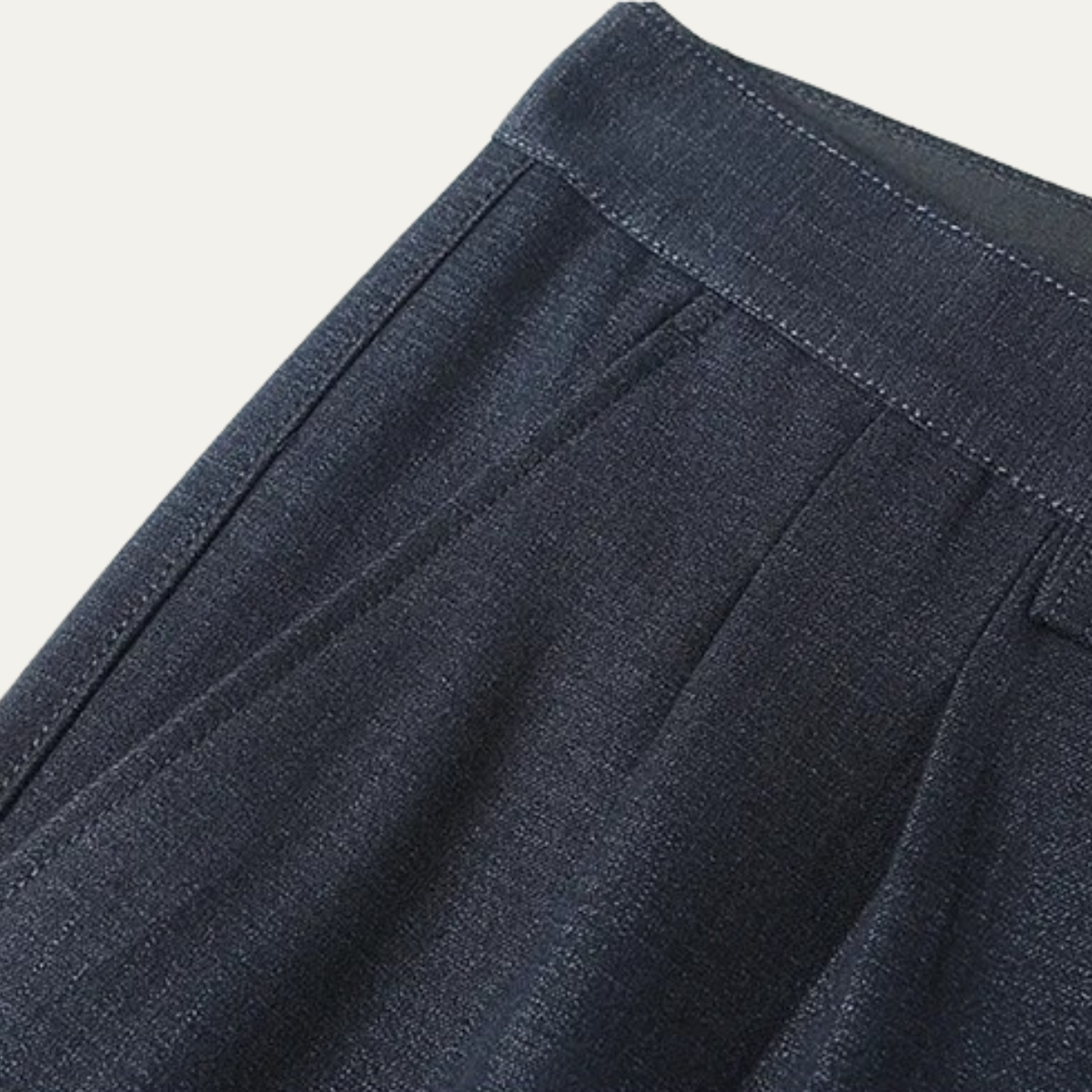 The Oakshire Men’s Double Pleated Straight Leg Dress Pants