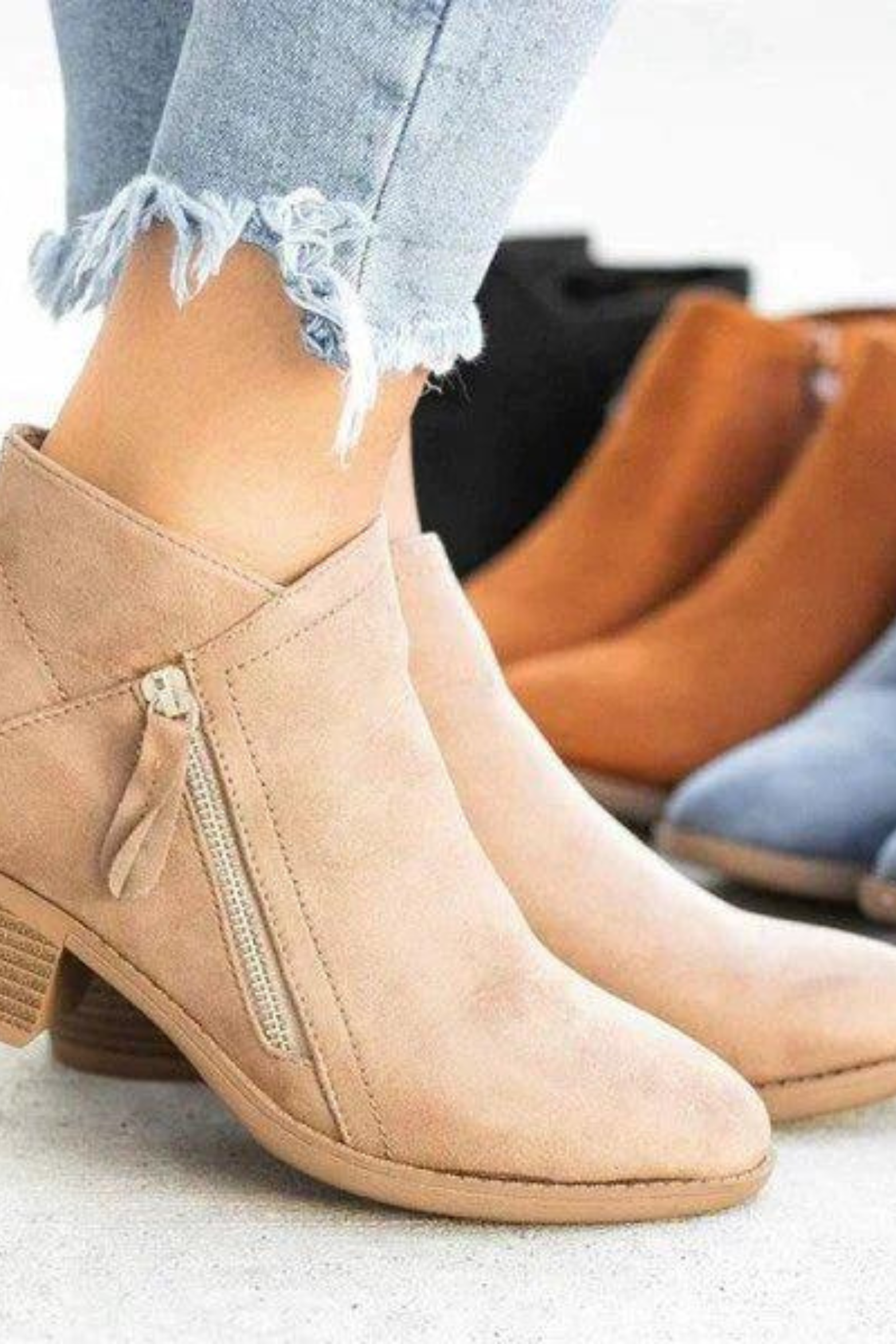 Women’s Western Ankle Boots – Side Zip Block Heel Booties