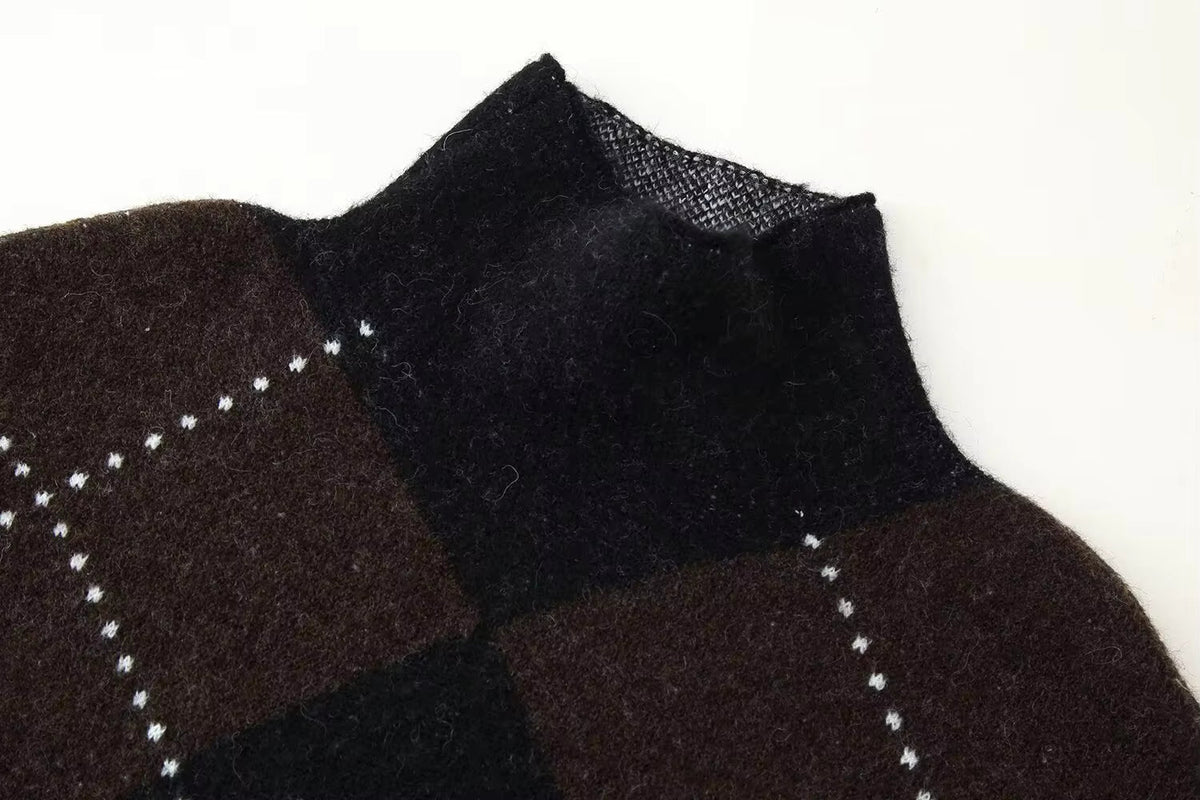 Women's Diamond Pattern Knit Sweater and Skirt Set