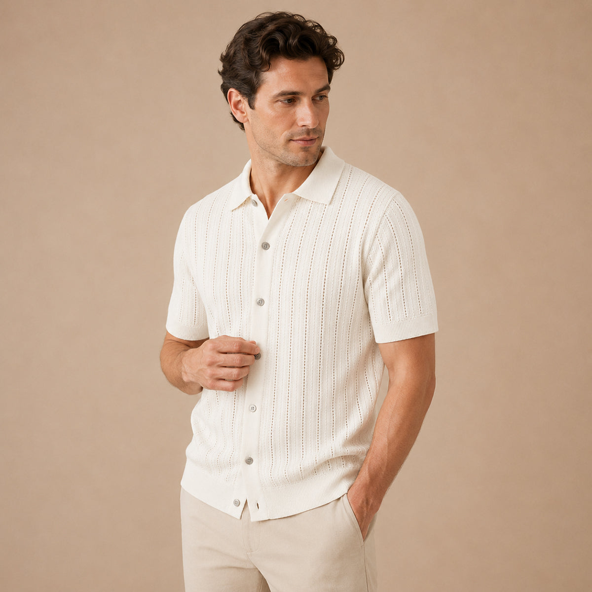The Siracusa Men’s Lightweight Knit Button Down Polo Shirt