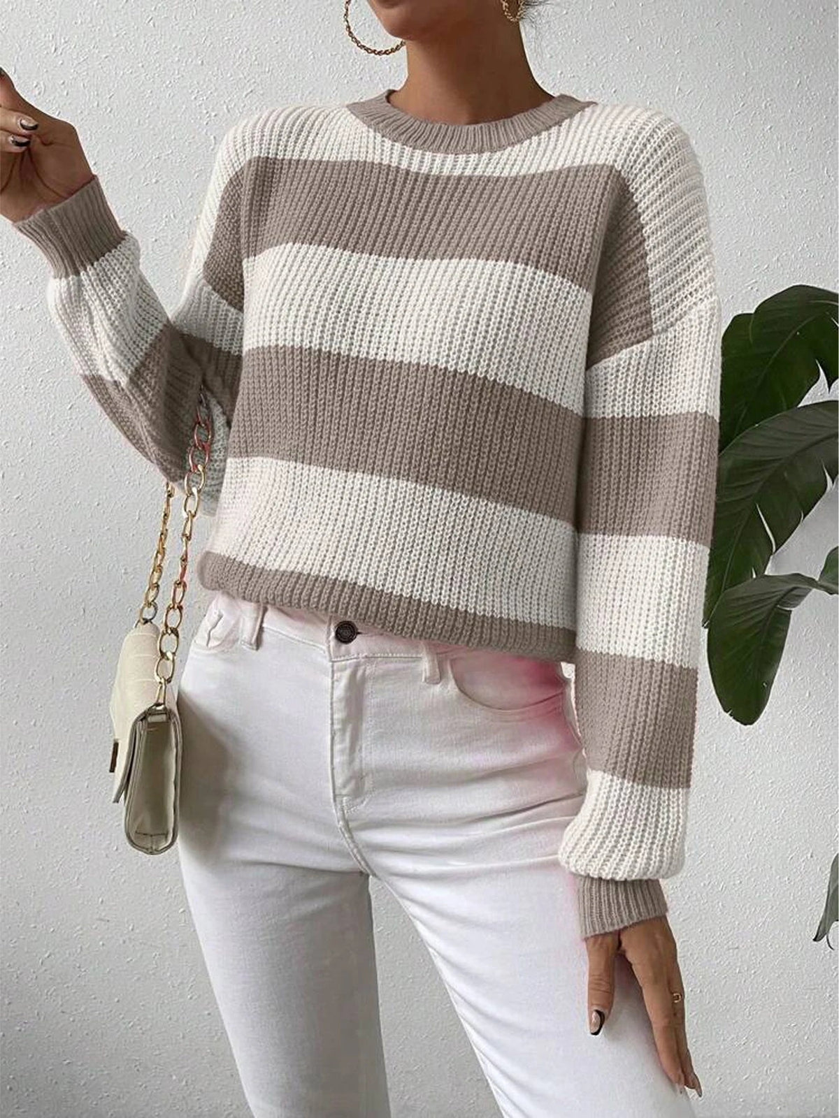 Women's Relaxed Fit Contrast Stripe Sweater