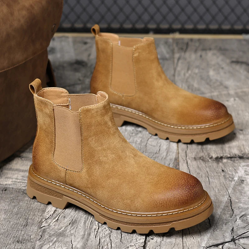 The Cardiff Bay Men's Confortable Suede Chelsea Boots