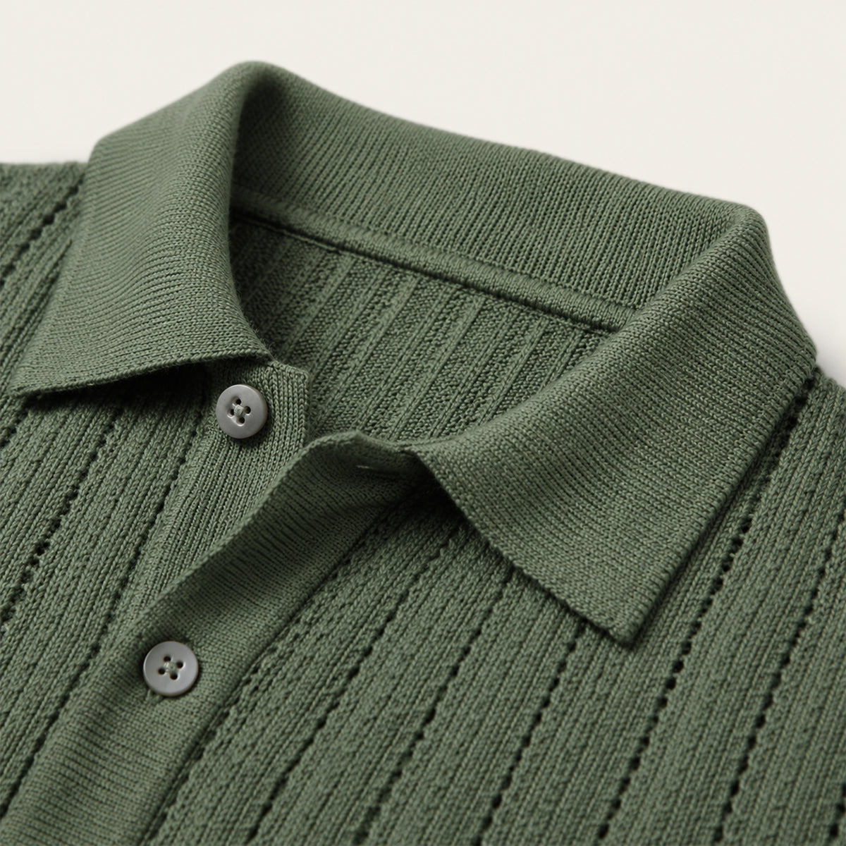 The Siracusa Men’s Lightweight Knit Button Down Polo Shirt