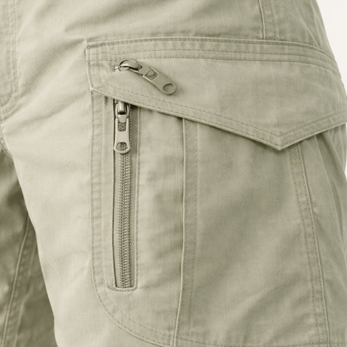 The Glenmere Men’s Lightweight Tactical Cargo Shorts with Pockets