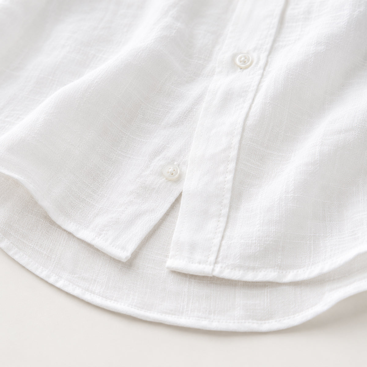 The Silverlake Men’s Cotton Linen Button-Up Beach Shirt
