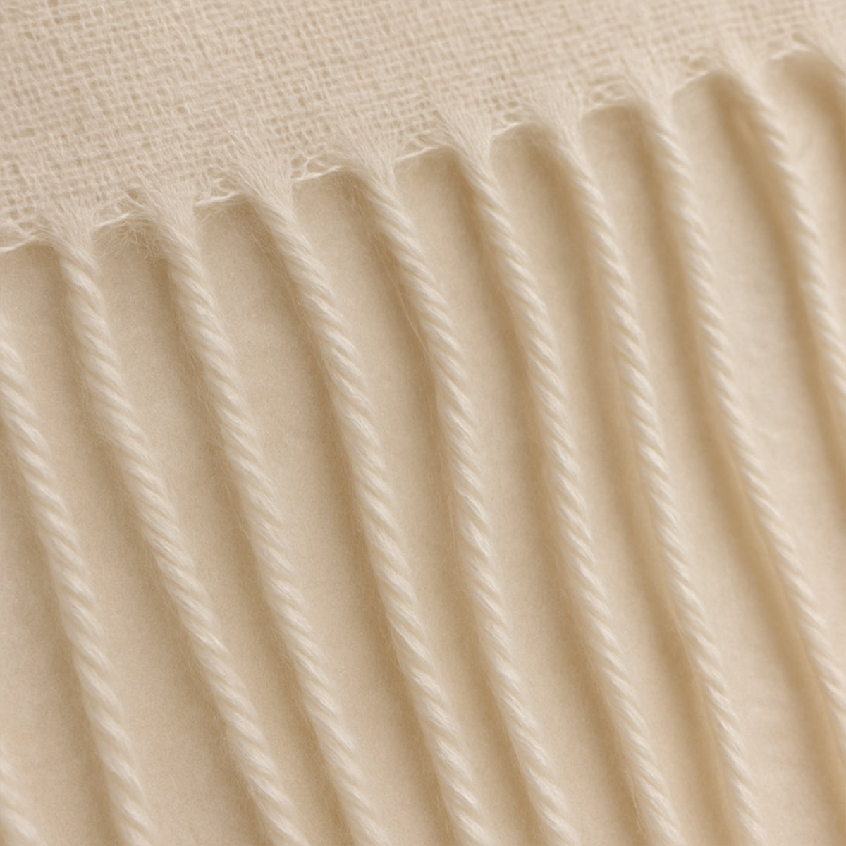 The Marais Cashmere Merino Scarf for Men - White